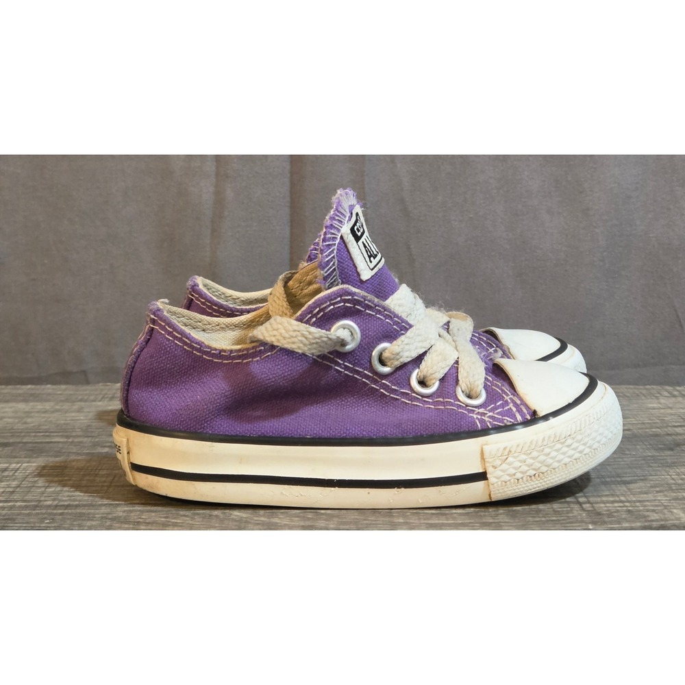 Converse Chuck Taylor All Star Lace Up Sneakers Infant Size 5 Purple